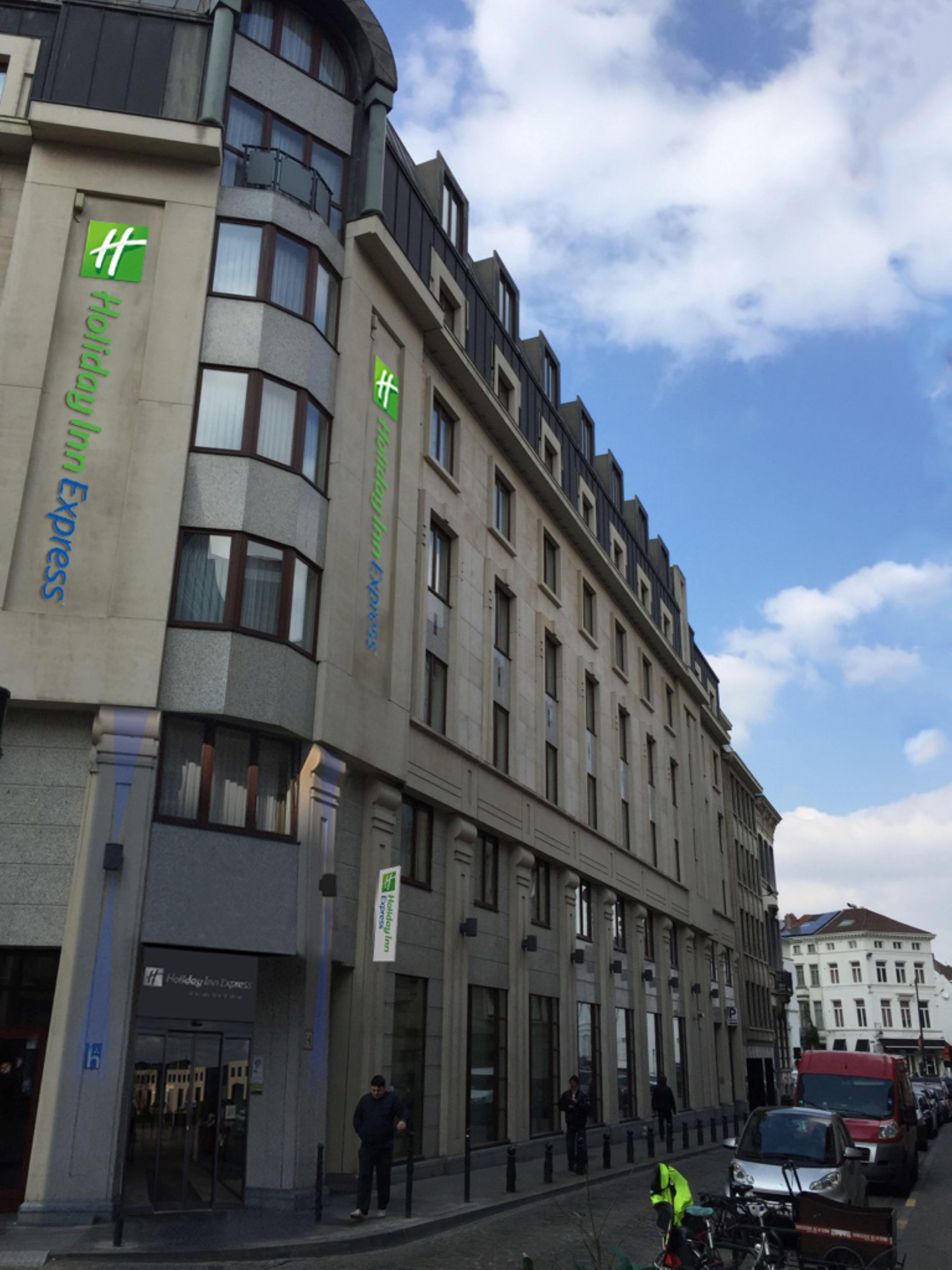 Holiday Inn Express Brussels-Grand-Place By Ihg Bagian luar foto